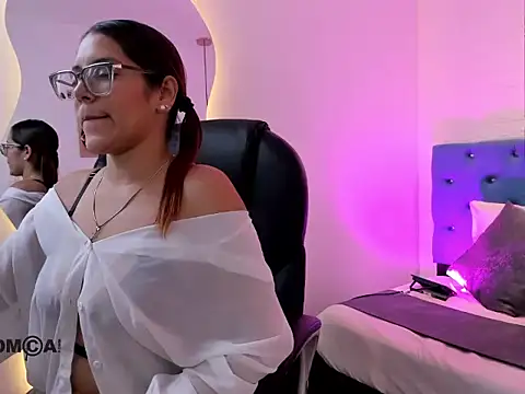 Živý XXX chat zairawatson