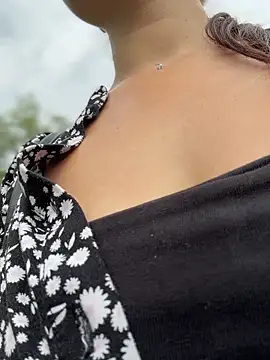 XXX chat uživo modela LunaMood