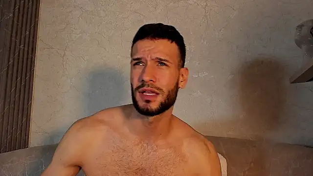 Jacob_Benelli Chat XXX live