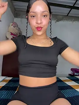 Chat XXX ao vivo de Yasmin777_