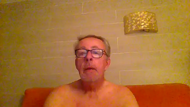 tuggy59 élő XXX-chatje