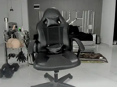 master_leather Chat XXX live