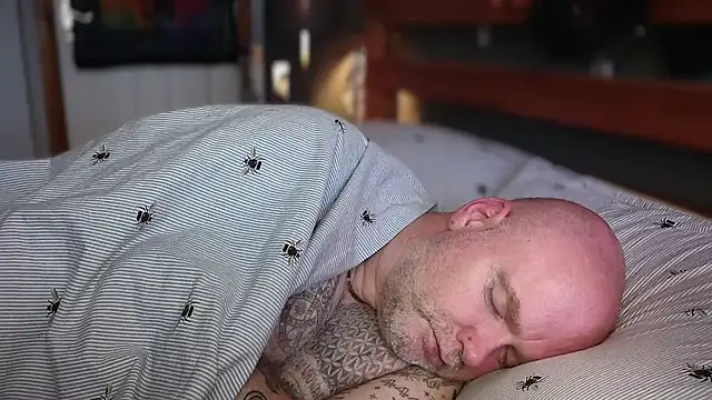 Tattooed_Dilf_01 Live XXX-Chat