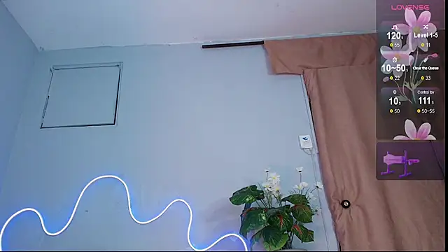 GiordanaPinoo's Live XXX Chat