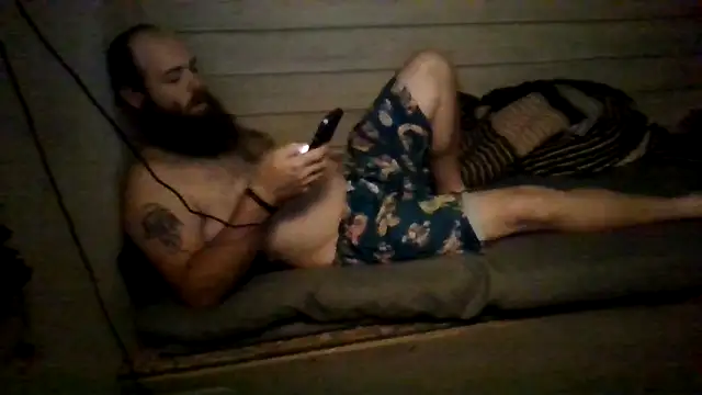ThisGuy42o's Live XXX Chat