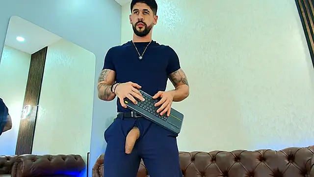 Онлайн чат XXX Petesevans