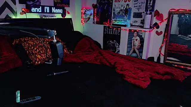 צ'אט XXX בשידור חי של KittiePurry69