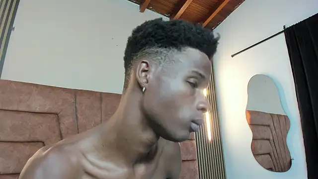 Chat XXX en directo de Tyson_Reed