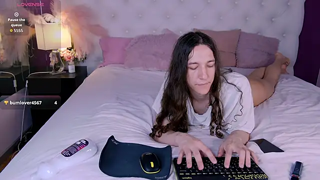 SilverMuse élő XXX-chatje