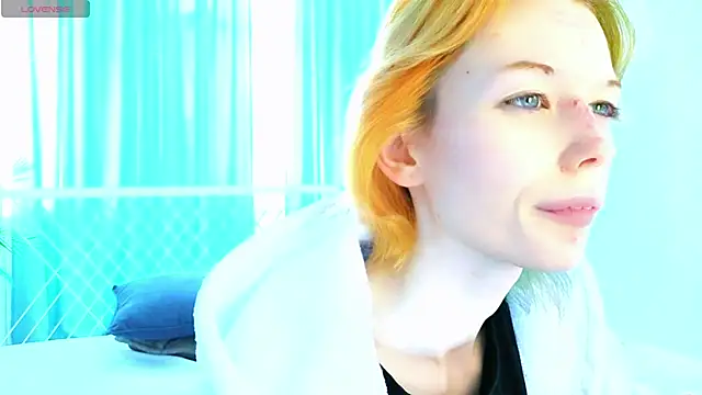 Kiara_Age's Live Chat Room