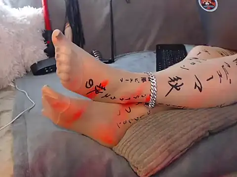 Živý XXX chat GoddessMonicaAngels