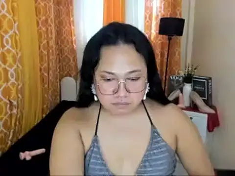 BigCockLexie Adlı Modelin Canlı XXX Sohbeti