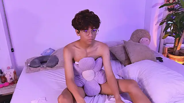 XXX chat uživo modela Samy_Twink