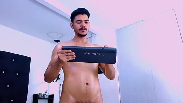 Dannesh_n Live XXX chat