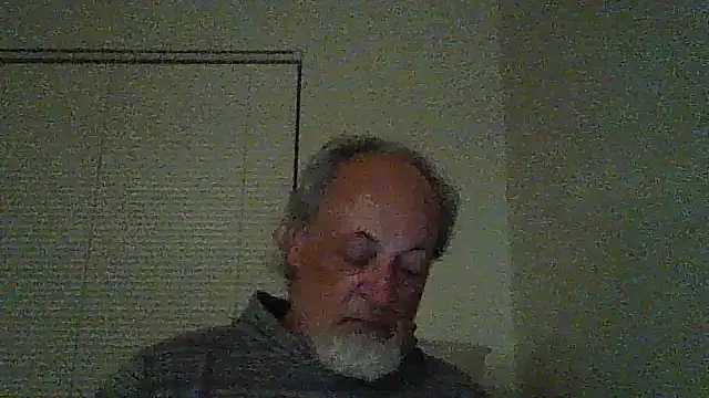 Skippy2420 Live XXX-chat