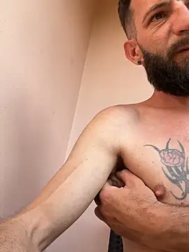 Michel_huge élő XXX-chatje