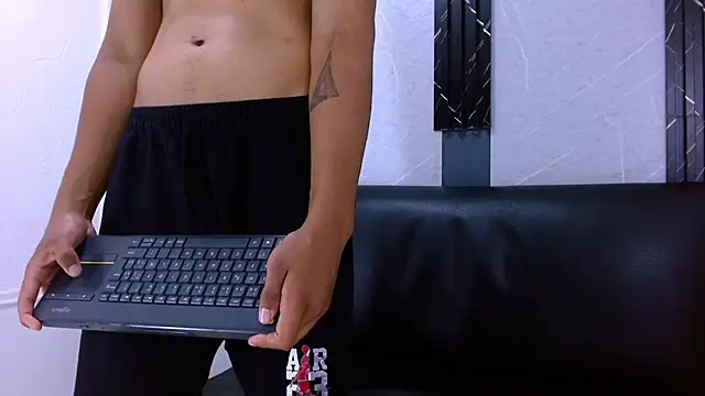 Chat +18 de MaxWyatt_ ao vivo