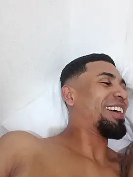 Show modela Braulio08 na web-kameri