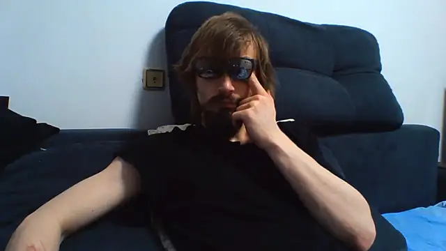 KaelNox's Webcam Show