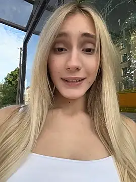Pink_Kiss Chat XXX in diretta