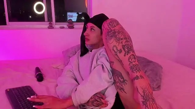 vandalovee_ 라이브 XXX 채팅