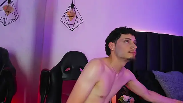 Živý XXX chat Alexlux1
