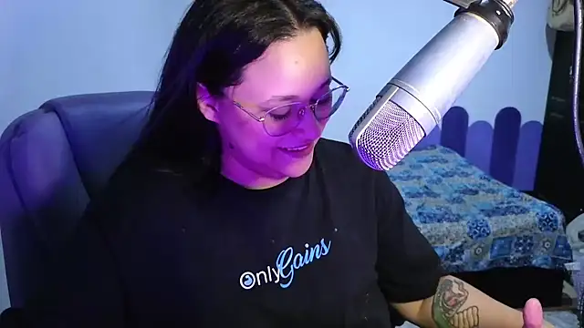 XXX chat uživo modela Luciernaga18