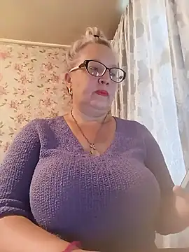 Chat +18 de Cerd_Ayaz ao vivo