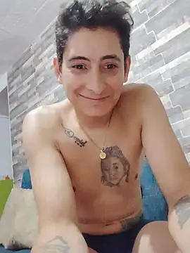 Tiger_cryad Chat XXX live