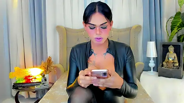 MochaliciousTransOnTop Live XXX-chat