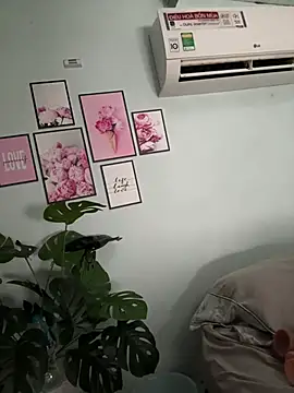 Chat XXX ao vivo de Nana-19