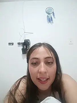 AlessandraPazzi Adlı Modelin Canlı XXX Sohbeti