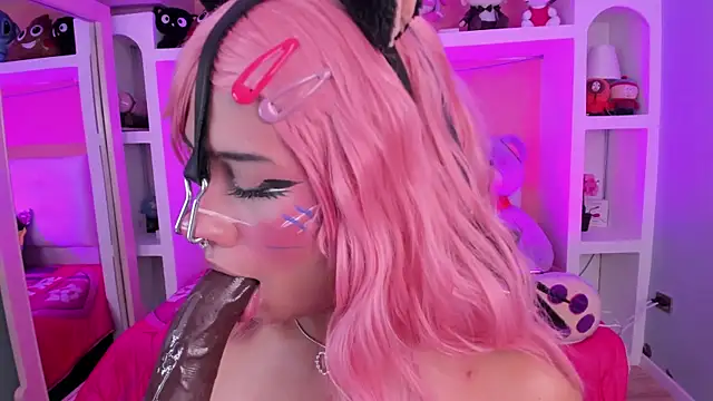 Chat +18 de miss___megan ao vivo