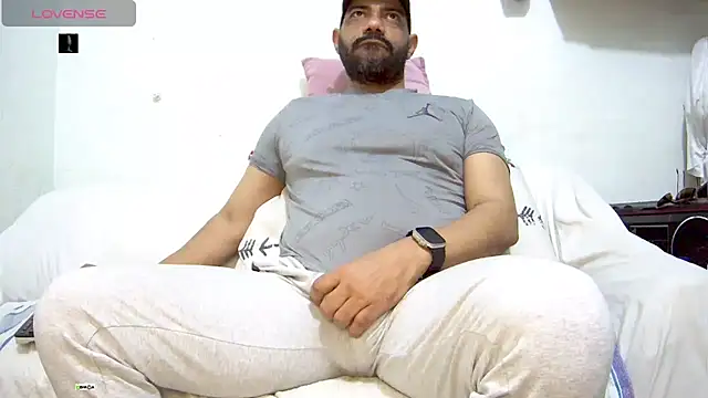 bruce_biggn Live XXX chat
