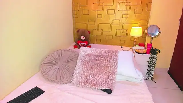 Julia_Hayen Live XXX chat