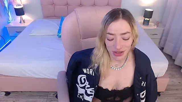 zoe_jones13n Live XXX chat