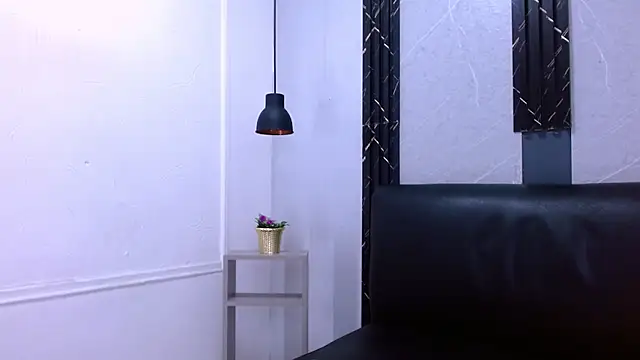 Онлайн чат XXX MaxWyatt_