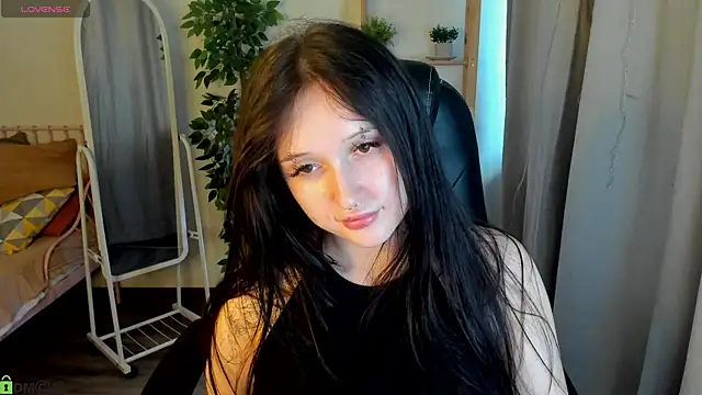 Emma-Blissa Chat XXX live