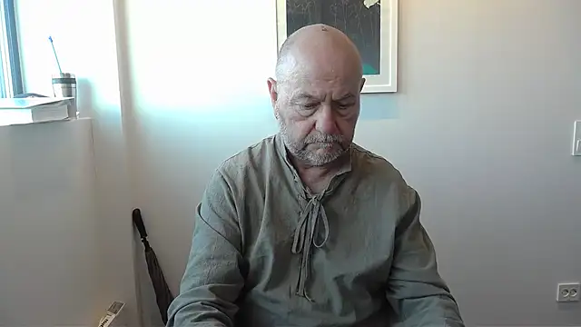 Buggemann Adlı Modelin Canlı XXX Sohbeti