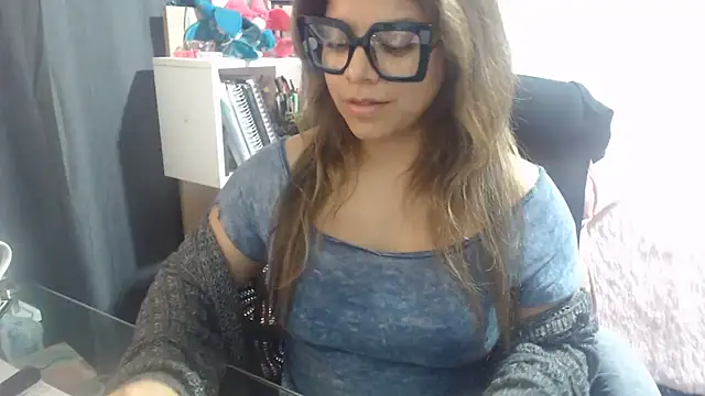KatteAngelLatn Live XXX chat