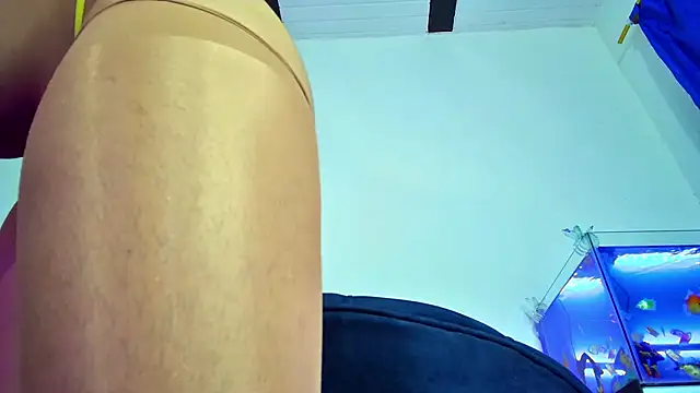 Chat +18 de Aliice_Doll ao vivo