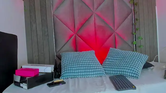 BriaConner_ – Naživo XXX chat