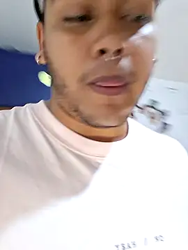 Czat XXX na żywo – Saul_88