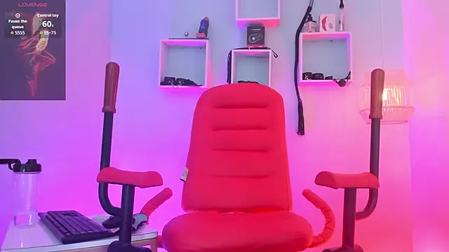 Maximoking26 webkamerás műsora