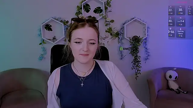 luna_berryy's Live XXX Chat