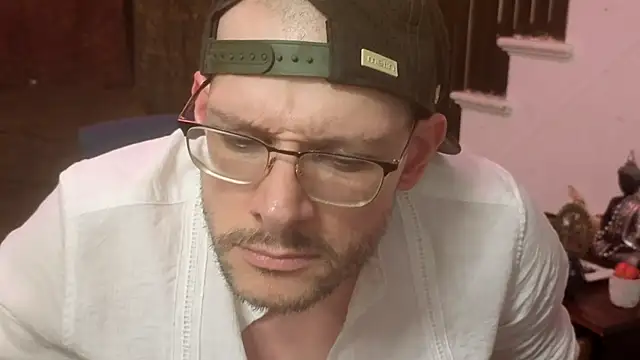 MasterDaddyCool XXX чат на живо