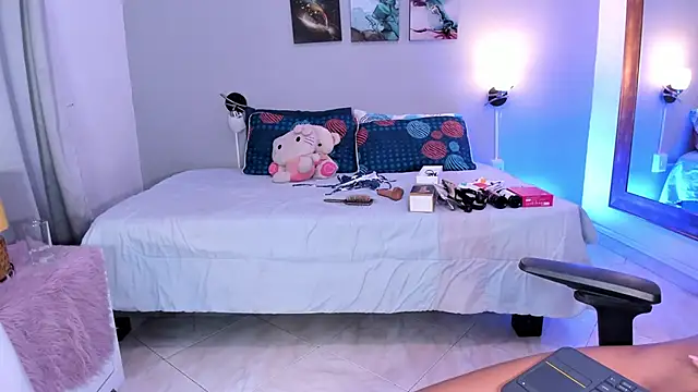 XXX chat uživo modela KimTaylorW