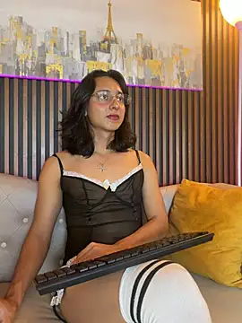 دردشة Elisasue الجنسية المباشرة