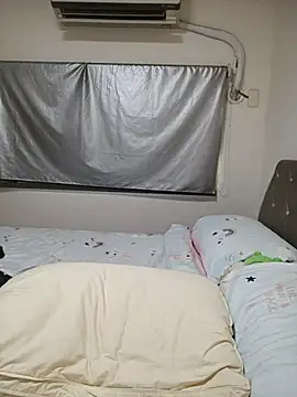 XXX chat uživo modela tw_yourleye