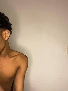 Fabi_Granado 现场XXX聊天